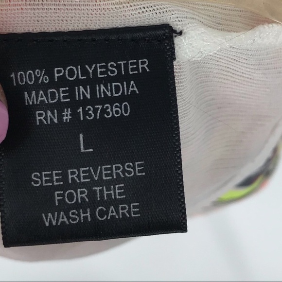 Live 4 Truth Abstract Tribal Print Crop Top Size L - Picture 5 of 8